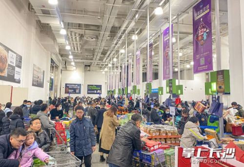 虎年長沙消費開門紅 春節黃金周零售業同比增長12.09%，新鮮蔬菜零售提振市場